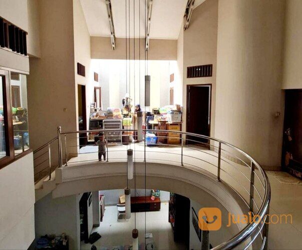 Rumah Istimewa di Puri Tirta Kencana Lokasi Nyaman di Cicaheum