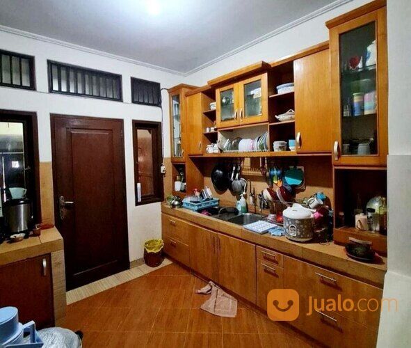 Rumah Istimewa di Puri Tirta Kencana Lokasi Nyaman di Cicaheum