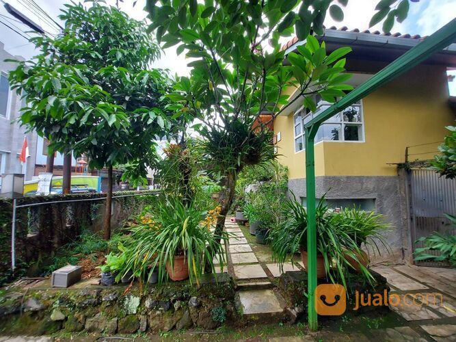 Rumah 2 lantai 100 Meter dari Jalan Randusari Antapani Bandung