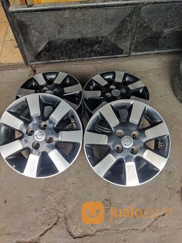 Velg oem original Nissan March