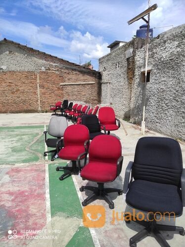 Jasa cuci sofa & Servis-repair sofa di serang