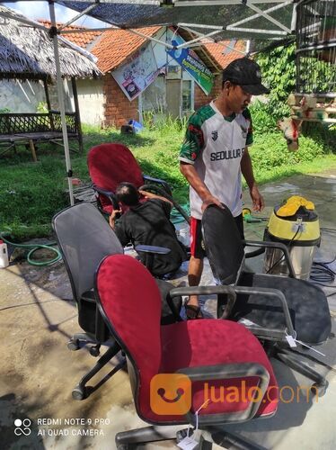 Jasa cuci sofa & Servis-repair sofa di serang