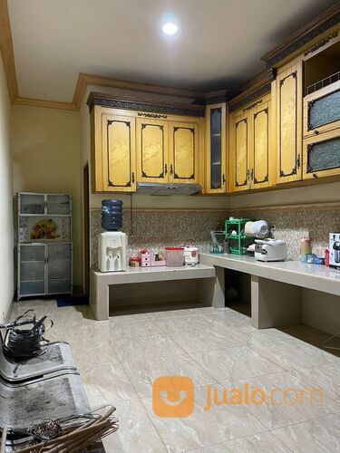 Rumah Kos-Kosan 3 Lantai di Boulevard Hijau, Harapan Indah Bekasi