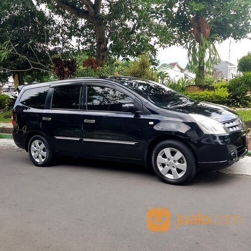 Nissan Grand Livina Hitam 1.5 XV 2009 MT Manual