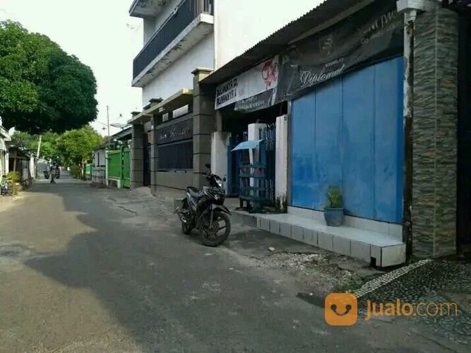 RUMAH TUBAN KOTA BARAT PUMA PLAZA