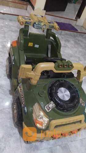 Melayani servis di tempat segala macam merek mobil aki anak lihat deskripsinya