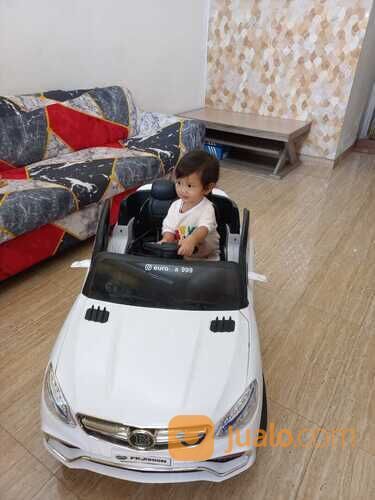 Melayani servis di tempat segala macam merek mobil aki anak lihat deskripsinya