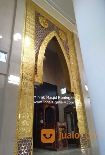 Mihrab Masjid Kuningan Tembaga