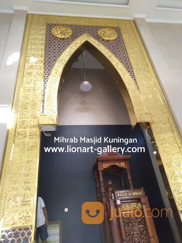 Mihrab Masjid Kuningan Tembaga