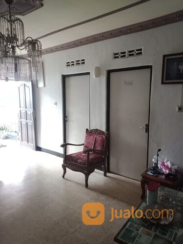 RUMAH KELUARGA DALAM KOMPLEKS PERUMAHAN PEMDA, DI CIMAHI TENGAH, KOTA CIMAHI