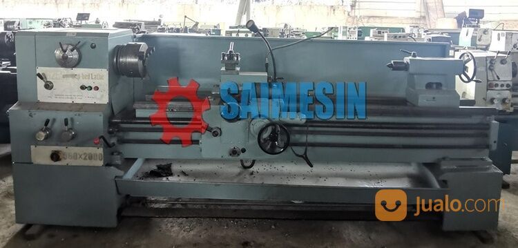 MESIN BUBUT C6256A 2 METER