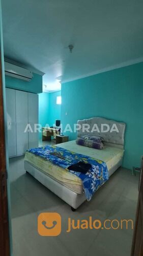 Rumah 3 Lantai 3+1 Kamar Parkir Luas Gazebo Jimbaran