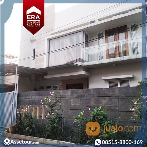 Rumah 2 Lantai di Komplek Green Ville, Kebon Jeruk, Jakarta Barat