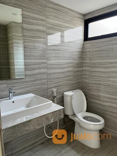 Rumah Cluster 2 Lantai Non-Furnished di Asya Jakarta Garden City Cakung