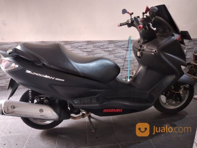 Motor Suzuki Burgman 200 th 2015, Kondisi Mulus, mesin halus, Km rendah. Terbaikss...