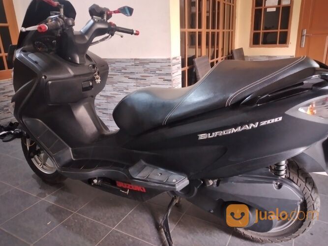 Motor Suzuki Burgman 200 th 2015, Kondisi Mulus, mesin halus, Km rendah. Terbaikss...