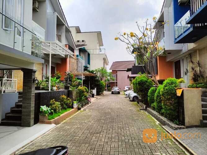 Rumah Cipayung Jaktim 100 Meter Ke Tol Setu Cipayung Siap Huni 3 Lantai