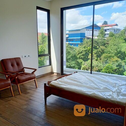 RUMAH VILLA DI DAGO KOYA BANDUNG DEKAT KE TAHURA & DAGO GOLF