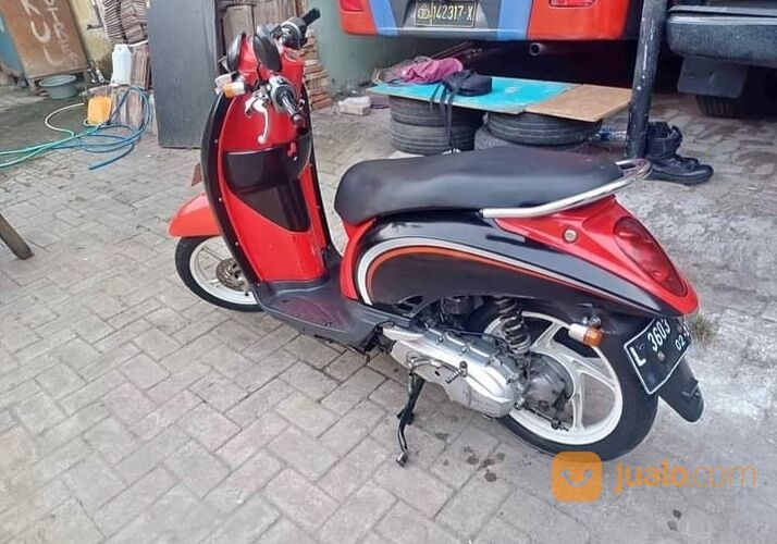 Honda scoopy 2012