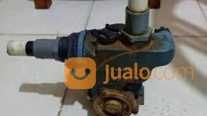 Service pompa air di Kemayoran