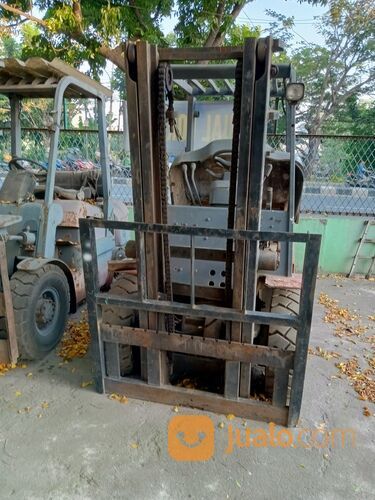 FORKLIFT BEKAS 3,5 TON