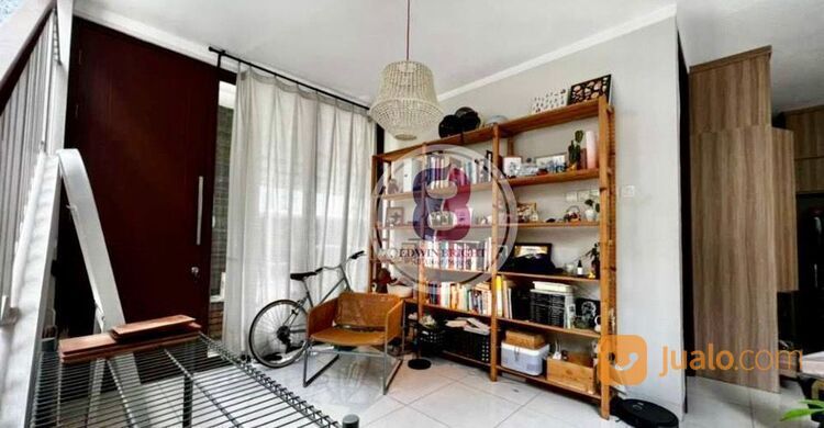 RUMAH DI DISCOVERY LUMINA , BINTARO SEKTOR 9 TANGERANG SELATAN