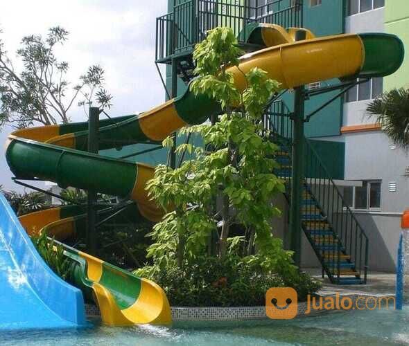 workshop pembuatan perosotan untuk kolam renang yang banyak disukai anak-anak