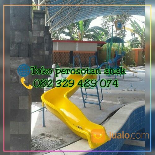 workshop pembuatan perosotan untuk kolam renang yang banyak disukai anak-anak