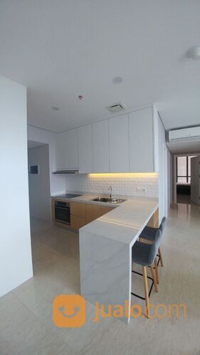 Apartment Terintegrasi dengan Ciputra World mall