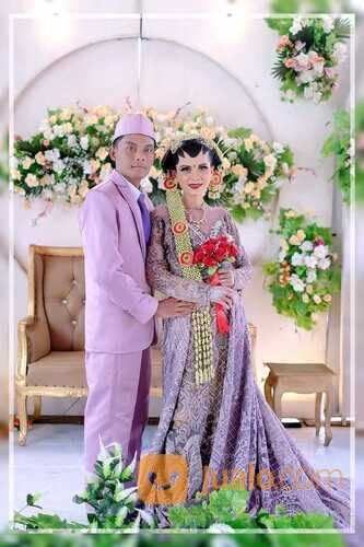 Rias pengantin deni kahiyang
