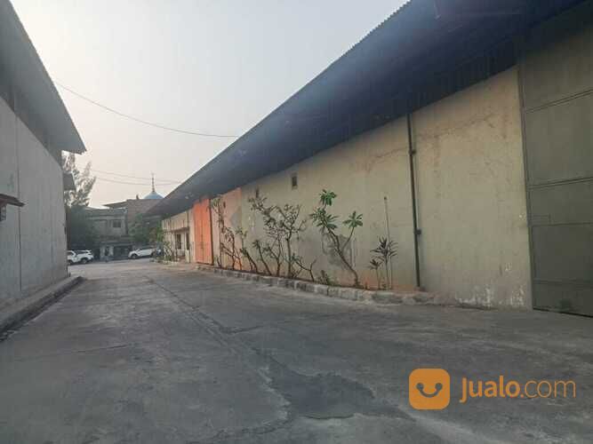Gudang ex Lazada di Koja Jakarta Utara