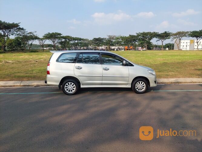 Toyota Innova 2013 Bensin V 2.0 Manual