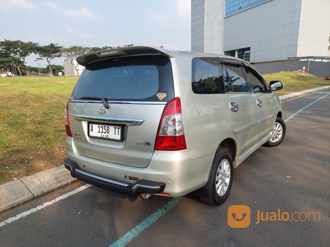 Toyota Innova 2013 Bensin V 2.0 Manual
