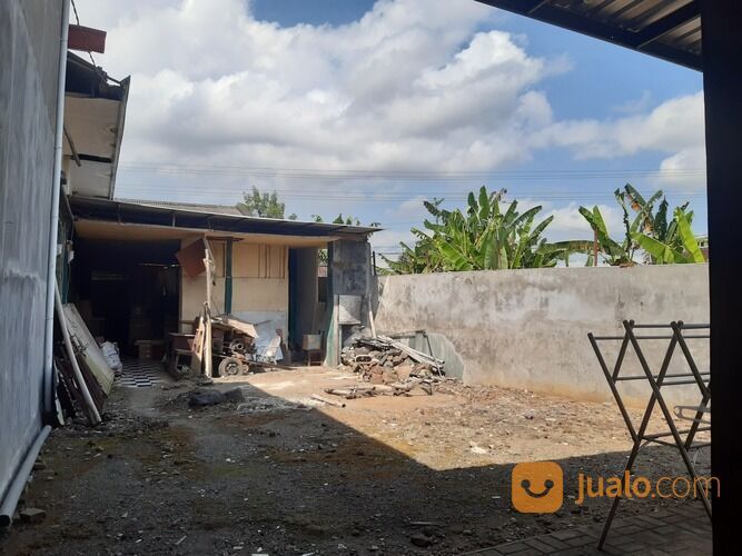 Toko meubel di Kecamatan Jenggawah, Jember