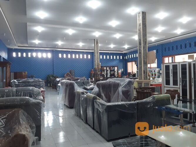 Toko meubel di Kecamatan Jenggawah, Jember