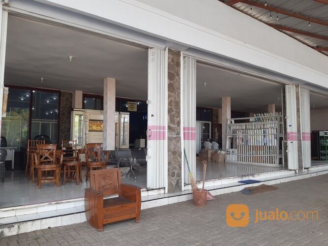 Toko meubel di Kecamatan Jenggawah, Jember