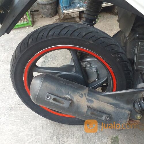 Honda Beat karbu tahun 2011