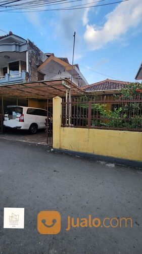 Rumah Tempo Dulu di Sukajadi dekat PVJ Kota Bandung.
