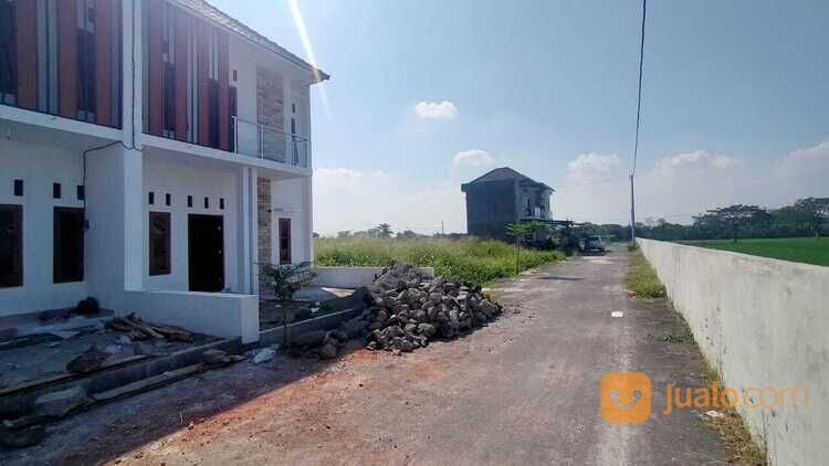 Rumah 2 Lantai Type 65/70 Harga Murah Dekat Solo Kota