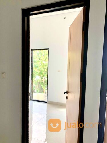 rumah elite design modern di sekitar kampus unss