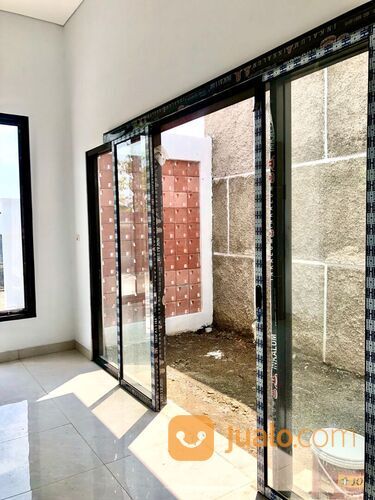 rumah elite design modern di sekitar kampus unss