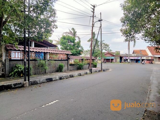 Rumah KOTABARU Yogyakarta 2 lantai SHM-IMB Lt 471 m² LB 200 m2