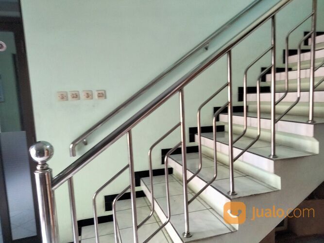 Rumah KOTABARU Yogyakarta 2 lantai SHM-IMB Lt 471 m² LB 200 m2