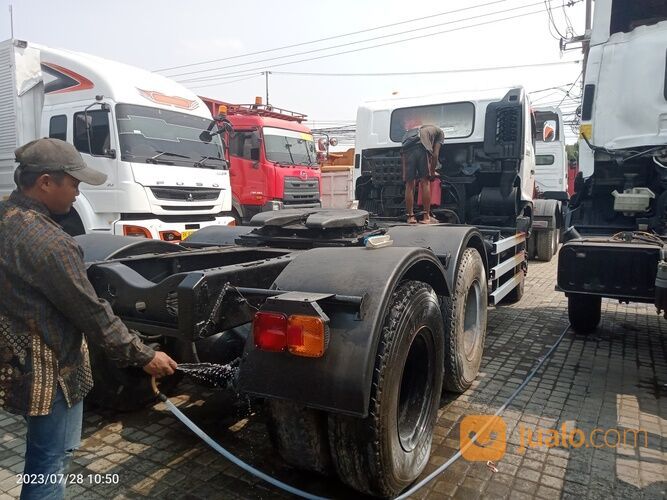 HEAD TRAILER HINO FM 320 TI 2010