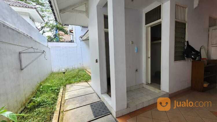 Siap Huni Rumah Di Perumahan Danau Biru Lippo Karawaci