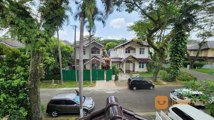 Siap Huni Rumah Di Perumahan Danau Biru Lippo Karawaci