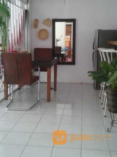 Rumah di Perumahan Watugong Indah Banyumanik Semarang