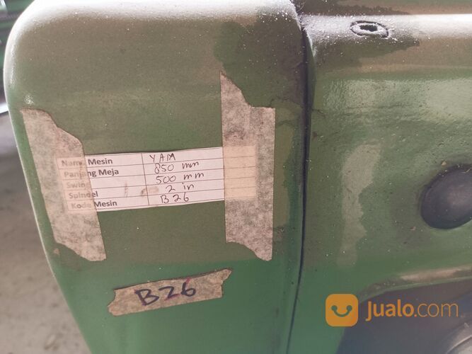 MESIN BUBUT BEKAS SECOND YAM MEJA 850MM SWING 500