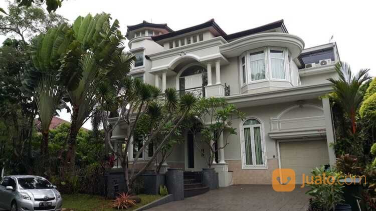 Rumah mewah design spanyol furnished di Kota Wisata Cibubur Cluster Monaco Jakarta Timur