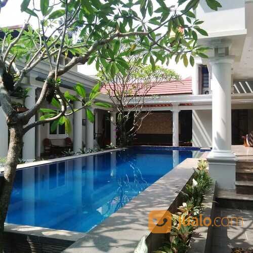 Rumah mewah design spanyol furnished di Kota Wisata Cibubur Cluster Monaco Jakarta Timur
